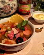 Солянка сборная мясная по-домашнему