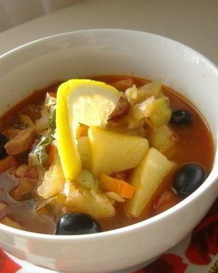 Солянка сборная мясная с капустой