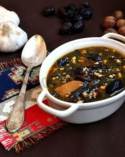 Рецепт супа из авелука с орехами и черносливом