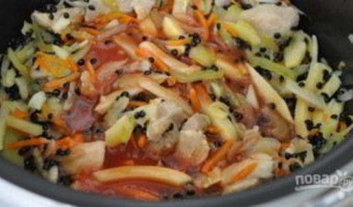 суп из черной чечевицы с индейкой