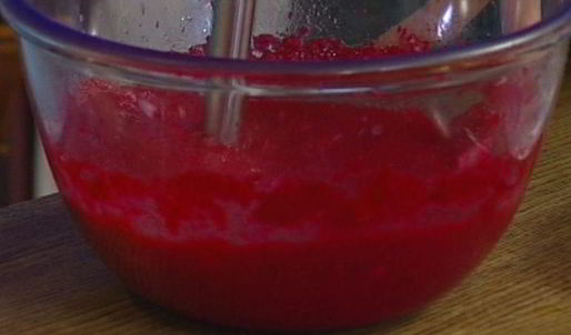 холодный свекольный суп-пюре