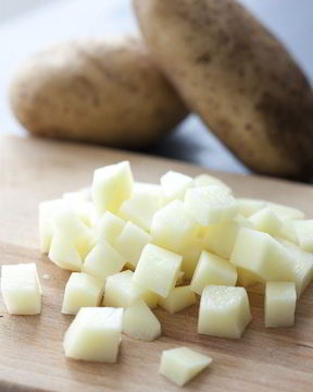 Куриный суп-пюре с картофелем и сельдереем