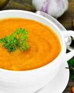 Морковный суп-пюре с карри и имбирем