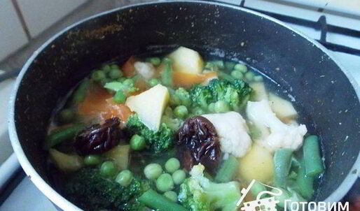 постный суп-пюре с черносливом и чесноком без масла