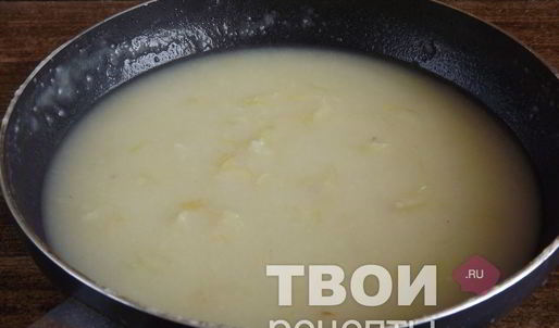 шпинатный суп-пюре с грудинкой