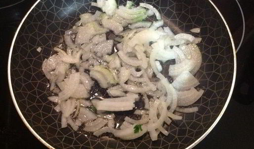 суп-пюре из белой фасоли с баклажанами