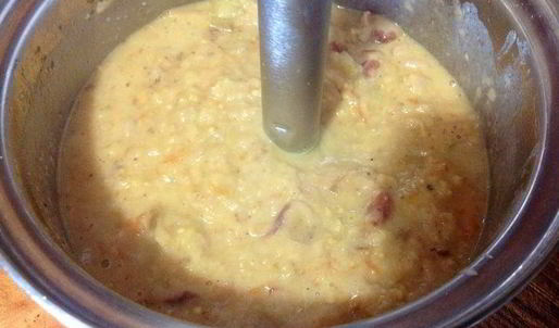 суп-пюре из белой фасоли с баклажанами