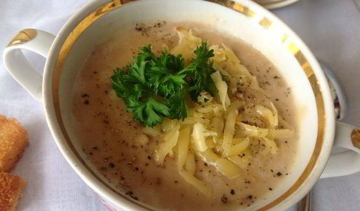 суп-пюре из белой фасоли с баклажанами