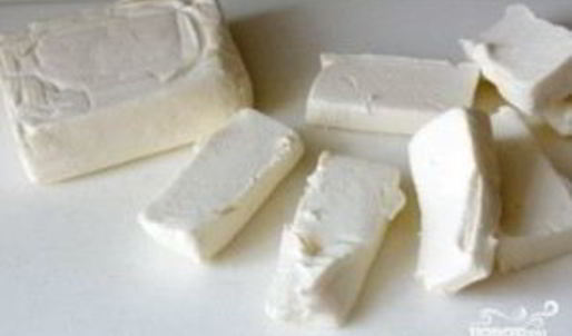 суп-пюре из брокколи с плавленым сыром