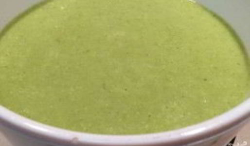 суп-пюре из брокколи с плавленым сыром