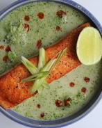 Суп-пюре из брокколи с семгой