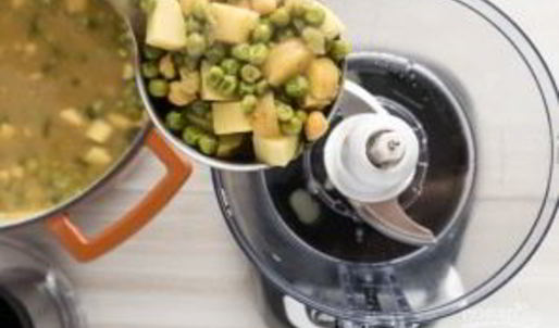 суп-пюре из горошка и нута