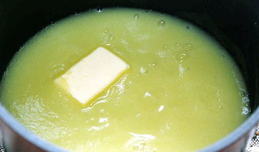 суп-пюре из кабачков со сливками