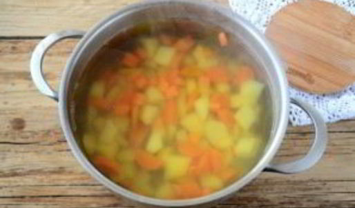 суп-пюре из лука-порея