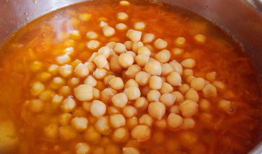 суп-пюре из нута с карри