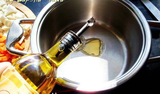 суп-пюре из петрушки с сыром бри