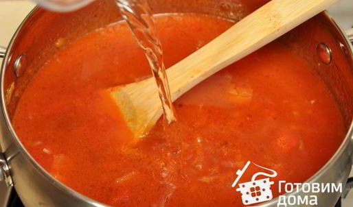 суп-пюре с консервированной фасолью и томатами