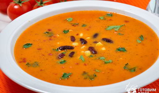 суп-пюре с консервированной фасолью и томатами