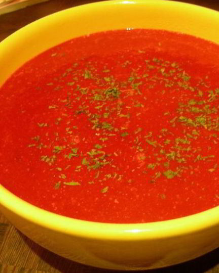 Рецепт свекольного супа-пюре с яблоком и тимьяном