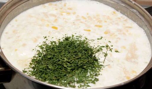 сырный суп-пюре с консервированной кукурузой