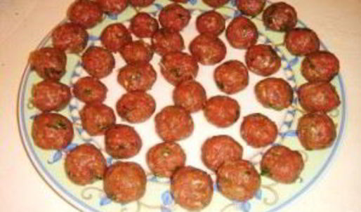 суп с фрикадельками и томатной пастой