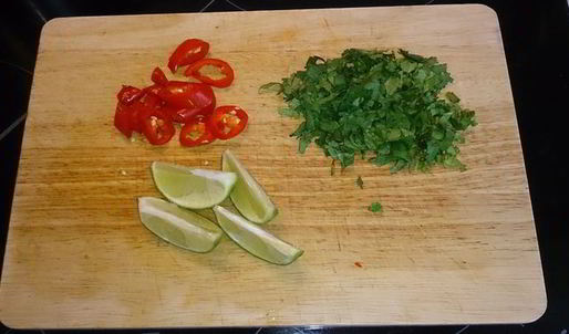 суп том ям c тигровыми креветками