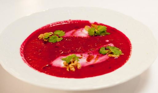 свекольный крем-суп на кокосовом молоке