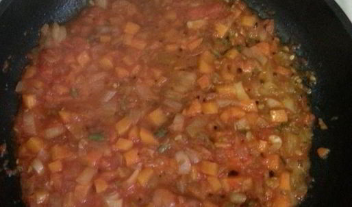 сырно-чесночный суп с фрикадельками