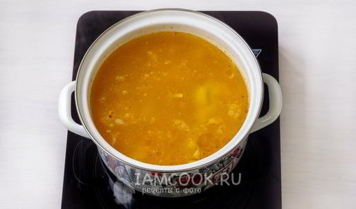 сырный суп из плавленного сыра с курицей