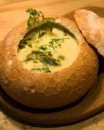 Сырный суп с брокколи и ветчиной