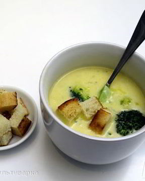 Сырный суп с брокколи в мультиварке
