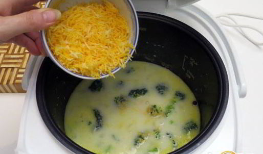 сырный суп с брокколи в мультиварке