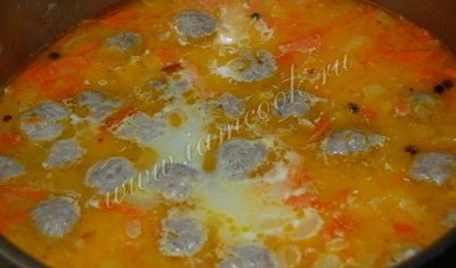 сырный суп с фрикадельками