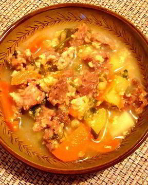 Сырный суп с говяжьими ребрами