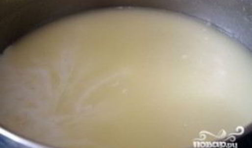 сырный суп с колбасой