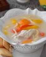 Сырный суп с курицей и вермишелью