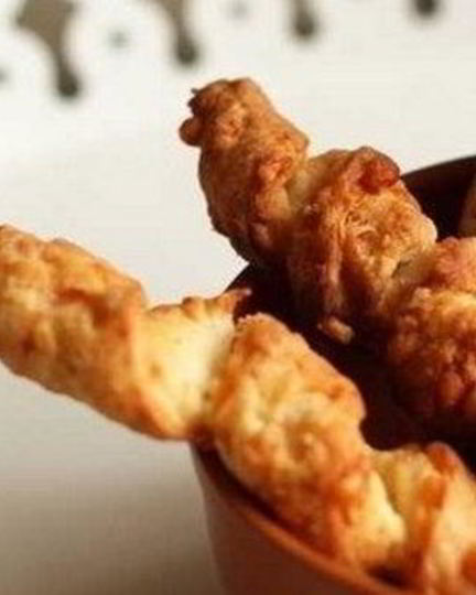 Рецепт сырных завитков к супу