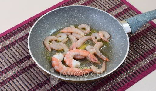 тыквенный суп с креветками