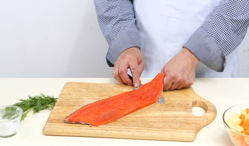 домашняя уха со слабосоленой неркой