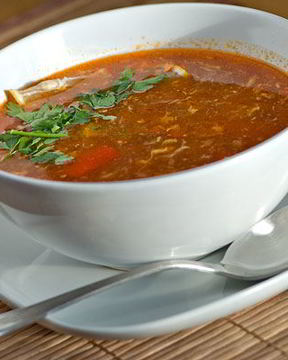 Острый рыбный суп — уха с венгерским акцентом