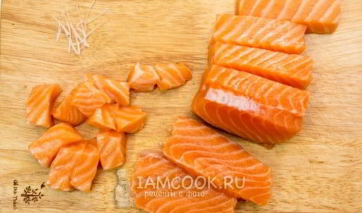 уха из красной рыбы