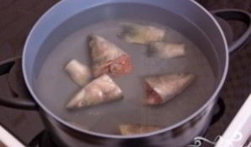 уха из минтая