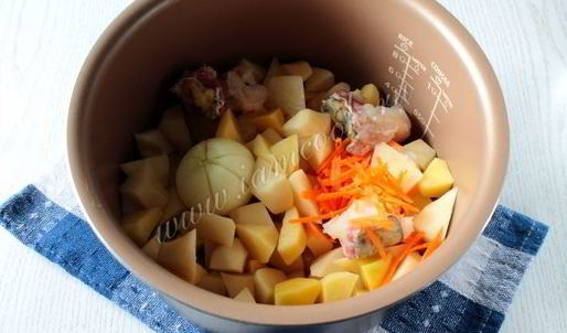 уха из сома в мультиварке