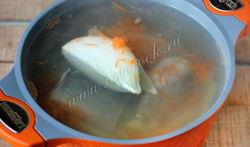 уха из толстолобика