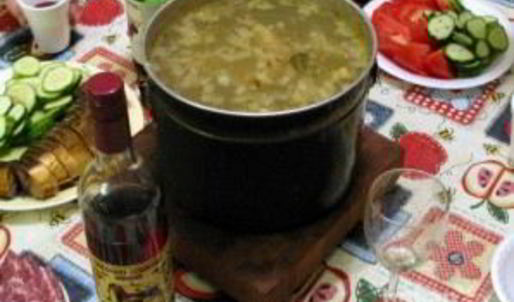 уха на природе