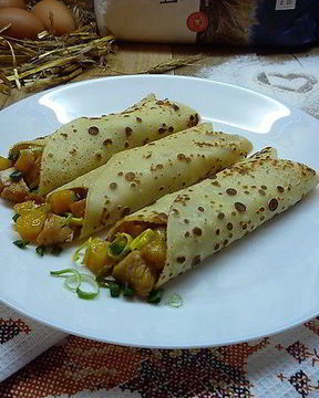 Блинчики с индейкой и манго