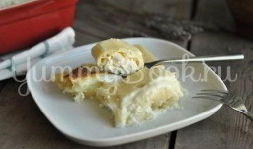 блинчики с творогом, запеченные в сметане