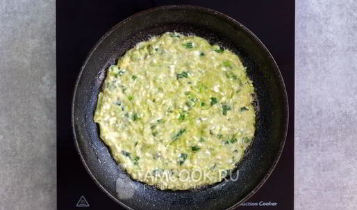 блины из кабачков с сыром и зеленью