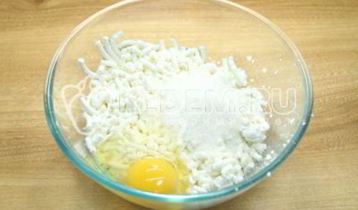 блины на молоке с творогом