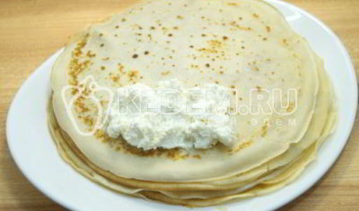 блины на молоке с творогом